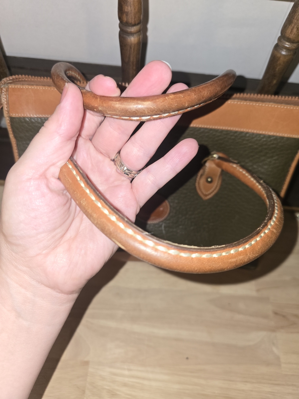 Dooney and Bourke Bag - Picture 6 of 11
